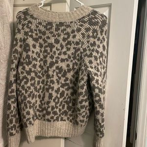 animal print sweater